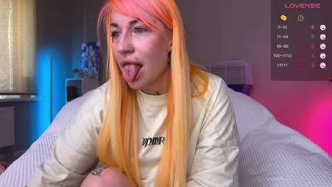 Snapshot of tanya_acid chatting on 04.21.26 Tanya acid online show from 04.21.26