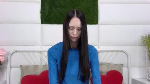 Snapshot of taraharriss chatting on 09.19.25 taraharriss online show from 09.19.25