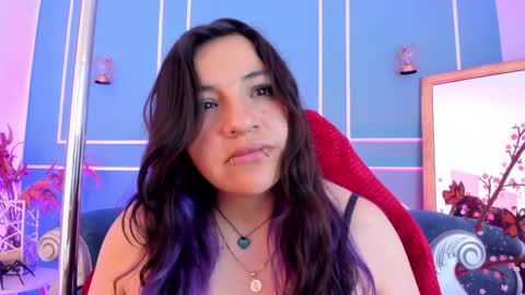 Tara online show from 04.24.26