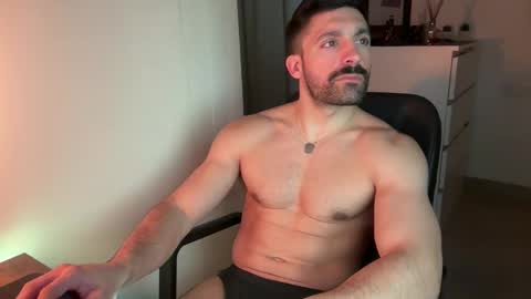 tarquit8 online show from 03.10.26