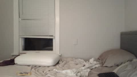 Snapshot of tarus333 chatting on 01.22.25 tarus333 online show from 01.22.25