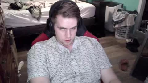 Snapshot of tarus333 chatting on 09.14.25 tarus333 online show from 09.14.25