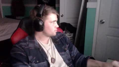 Snapshot of tarus333 chatting on 10.26.25 tarus333 online show from 10.26.25