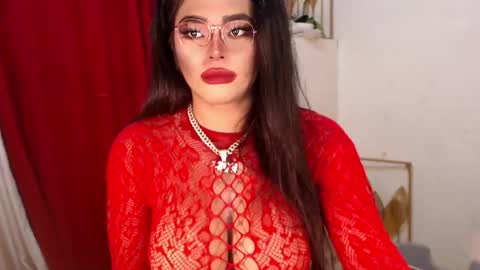 Snapshot of tasha_goddess chatting on 05.14.26 tashaa online show from 05.14.26