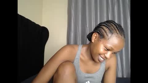 Snapshot of tasha_kimmy chatting on 01.19.26 Ireen online show from 01.19.26