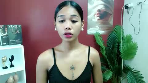 Snapshot of tashaa_09 chatting on 02.27.26 call me tashaa online show from 02.27.26