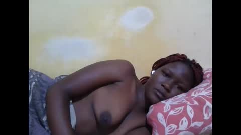 Snapshot of tashacute20 chatting on 05.22.26 tashacute20 online show from 05.22.26