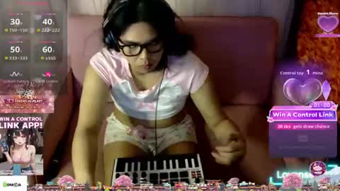 Snapshot of tashakai chatting on 07.10.26 TashaKai online show from 07.10.26