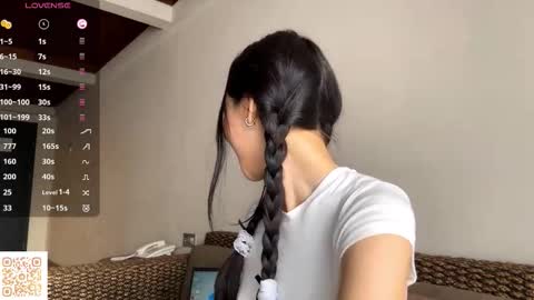 Viola online show from 11.06.25