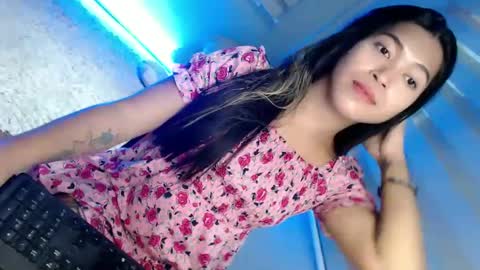   online show from 01.12.25