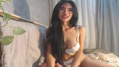 Snapshot of tasteofinnocentxx chatting on 10.23.25 tasteofinnocentxx online show from 10.23.25