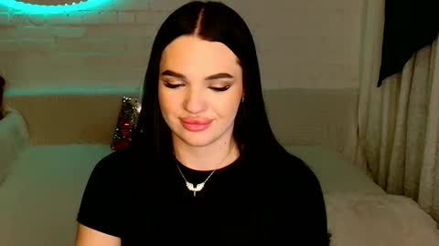 tasty_babyy online show from 01.14.25