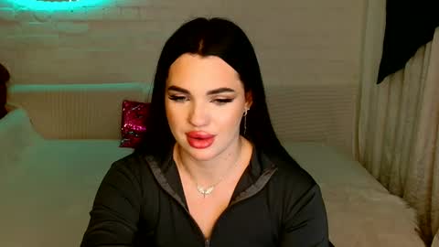 tasty_babyy online show from 03.10.25