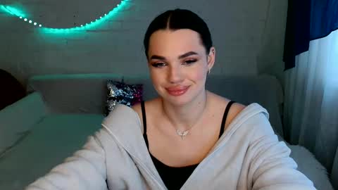 tasty_babyy online show from 04.03.26
