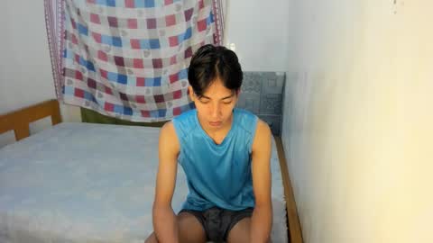 Snapshot of tastylicious_kim chatting on 09.12.25 Ask me online show from 09.12.25