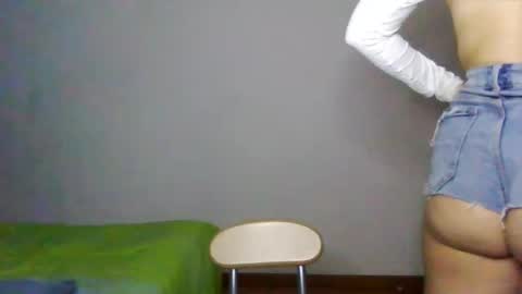 Snapshot of tateisblonde chatting on 01.16.26 tateisblonde online show from 01.16.26