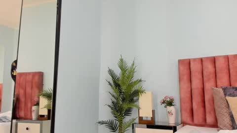 Tati Saldarriaga online show from 02.26.26