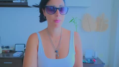 tatiana2224 online show from 09.30.25