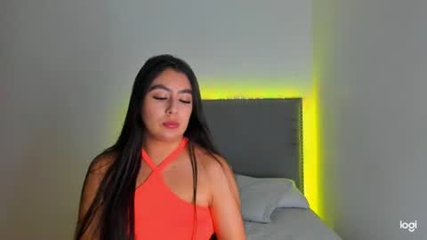 Snapshot of tatiana_2000 chatting on 06.27.26 Tatiana online show from 06.27.26