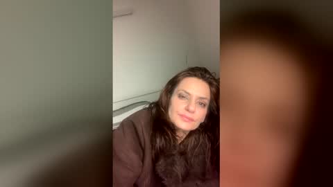 Apple Jucy online show from 03.06.26