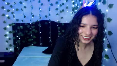 Snapshot of tatiana_991 chatting on 01.22.25 tatiana_991 online show from 01.22.25