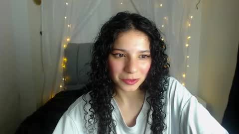 Snapshot of tatiana_991 chatting on 02.20.25 tatiana_991 online show from 02.20.25
