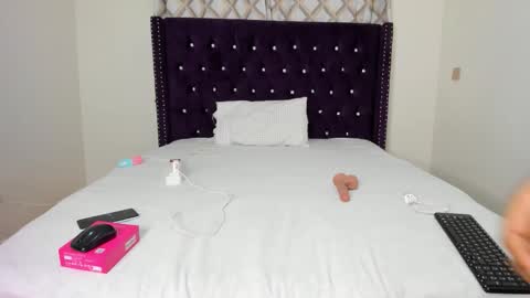 tatiana_storm online show from 10.13.25