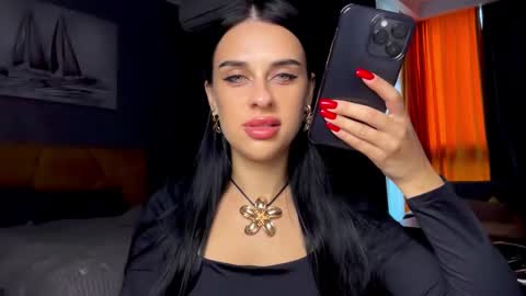 Tati online show from 09.26.25