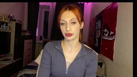 Snapshot of tatika_williams chatting on 05.12.26 tatika_williams online show from 05.12.26