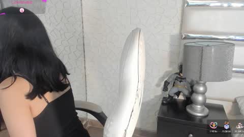 Snapshot of tatilee chatting on 02.26.26 tatilee online show from 02.26.26