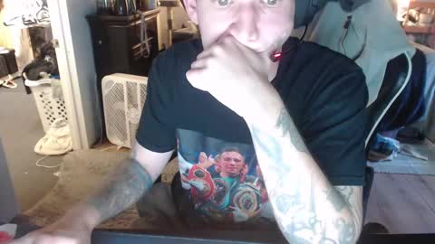 tattedhubs5 online show from 09.18.25