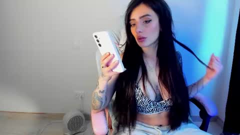 Snapshot of tattoed_bunny9 chatting on 08.05.26 Rose Marie online show from 08.05.26