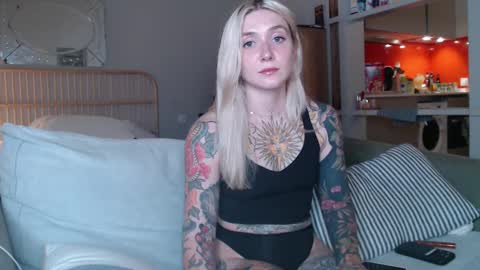 tattoobbgirl online show from 03.07.25