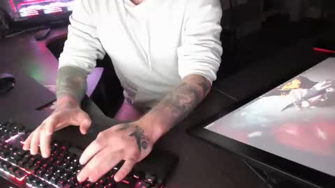 tattoosboys69 online show from 11.22.25