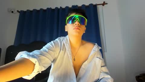 Snapshot of taveko_soler chatting on 04.06.26 Taveko online show from 04.06.26