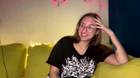 Mia online show from 01.14.26