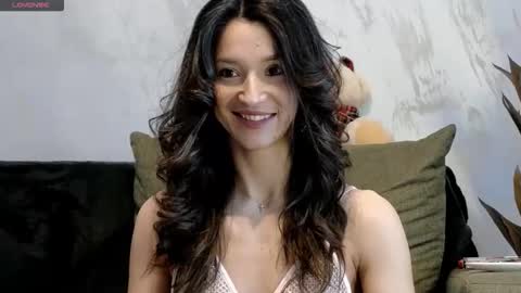 TayaKayan online show from 03.18.26