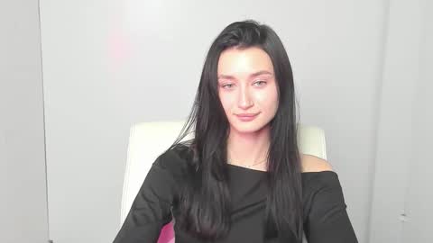 Snapshot of tayavibe chatting on 11.09.25 Taya online show from 11.09.25