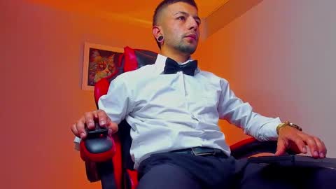 Snapshot of tayer_bennet chatting on 09.16.25 tayer_bennet online show from 09.16.25