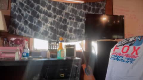 badgirltay online show from 12.11.24