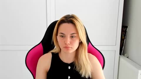 Tay online show from 05.24.26