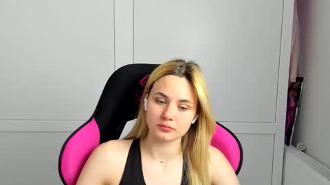 Tay online show from 05.26.26