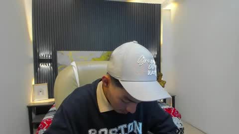 TAYLER online show from 12.19.25