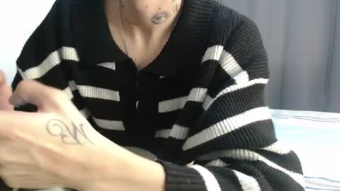 Snapshot of taylor_024 chatting on 06.19.26 independent model online show from 06.19.26