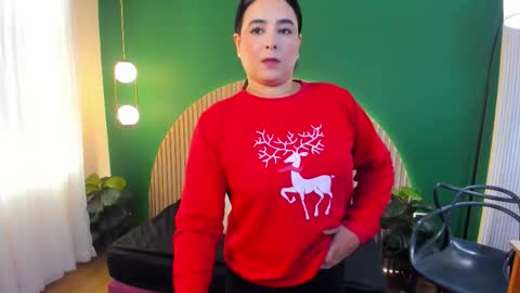 Taylor Bennet online show from 12.14.25