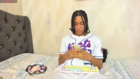 Snapshot of taylor_bigdick18 chatting on 03.09.26 Taylor online show from 03.09.26