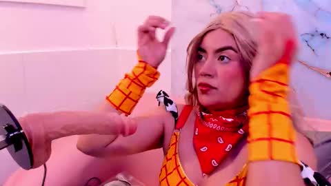 taylor_cupper_ online show from 11.08.25