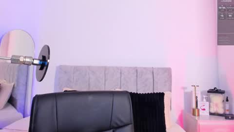 Taylor online show from 02.12.26