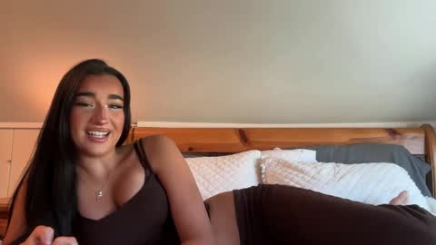 Snapshot of taylorxviolet chatting on 05.30.26 Tayy online show from 05.30.26