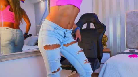 tayra online show from 03.24.26